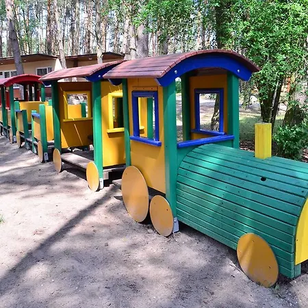 Osrodek Szkoleniowo-wypoczynkowy Gwarek Üdülőközpont *