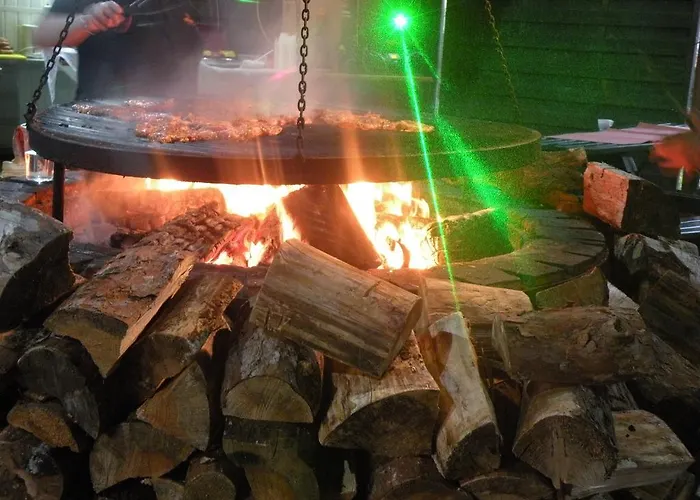 Osrodek Szkoleniowo-wypoczynkowy Gwarek *