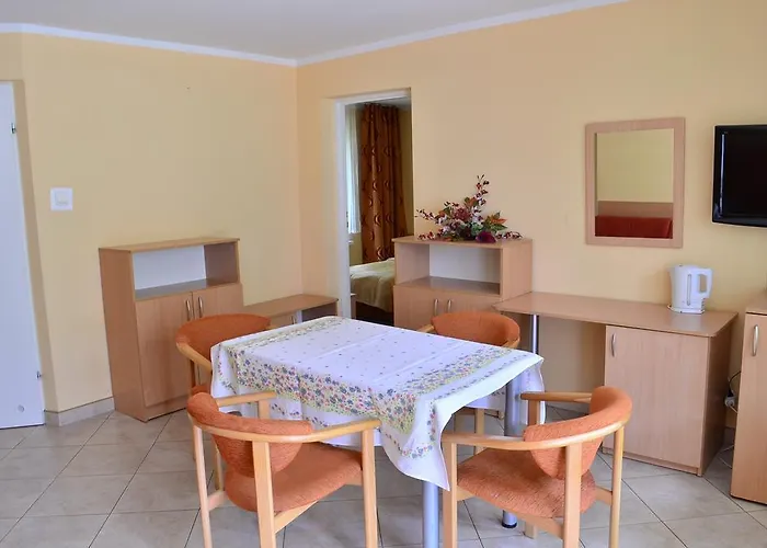 Resort Osrodek Szkoleniowo-wypoczynkowy Gwarek *